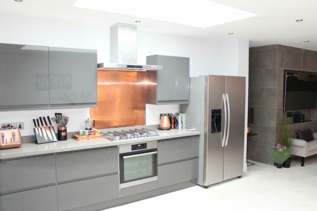 Central Bath House Group Accommodation ภายนอก รูปภาพ